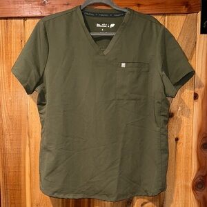 Fabletics Scrub Top in Olive Green